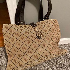 Dooney & Bourke Large Tote